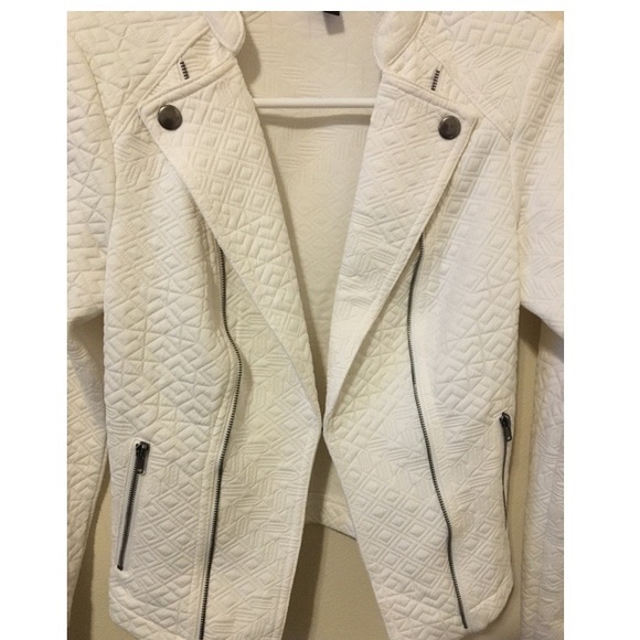 Macy’s white blazer/jacket - Picture 3 of 4